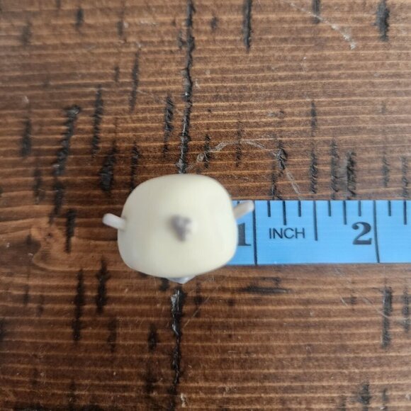 Disney Doorables Series 6 "Uka" from Raya and the Last Dragon - Picture 8 of 10